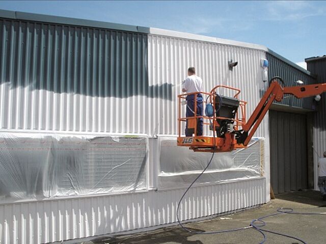METAL CLADDING TOPCOAT Rust oleum.eu